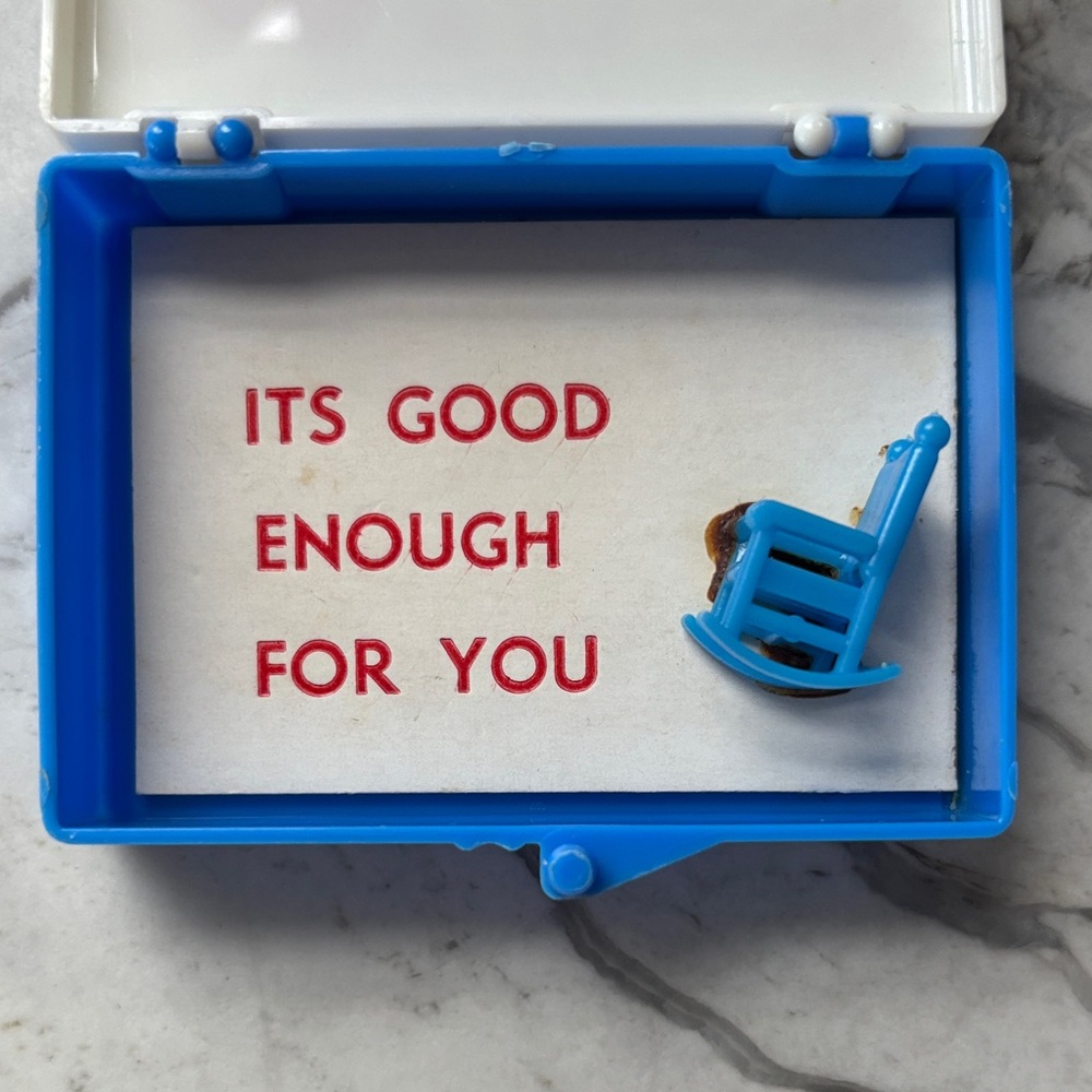 Vintage Novelty Box - Picture 4 of 10
